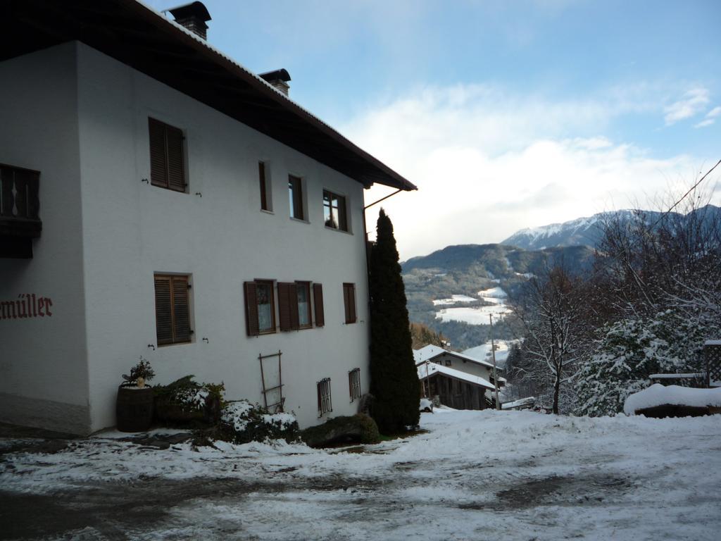 Ferienwohnung Bauernof Mittermüller Feldthurns Exterior foto